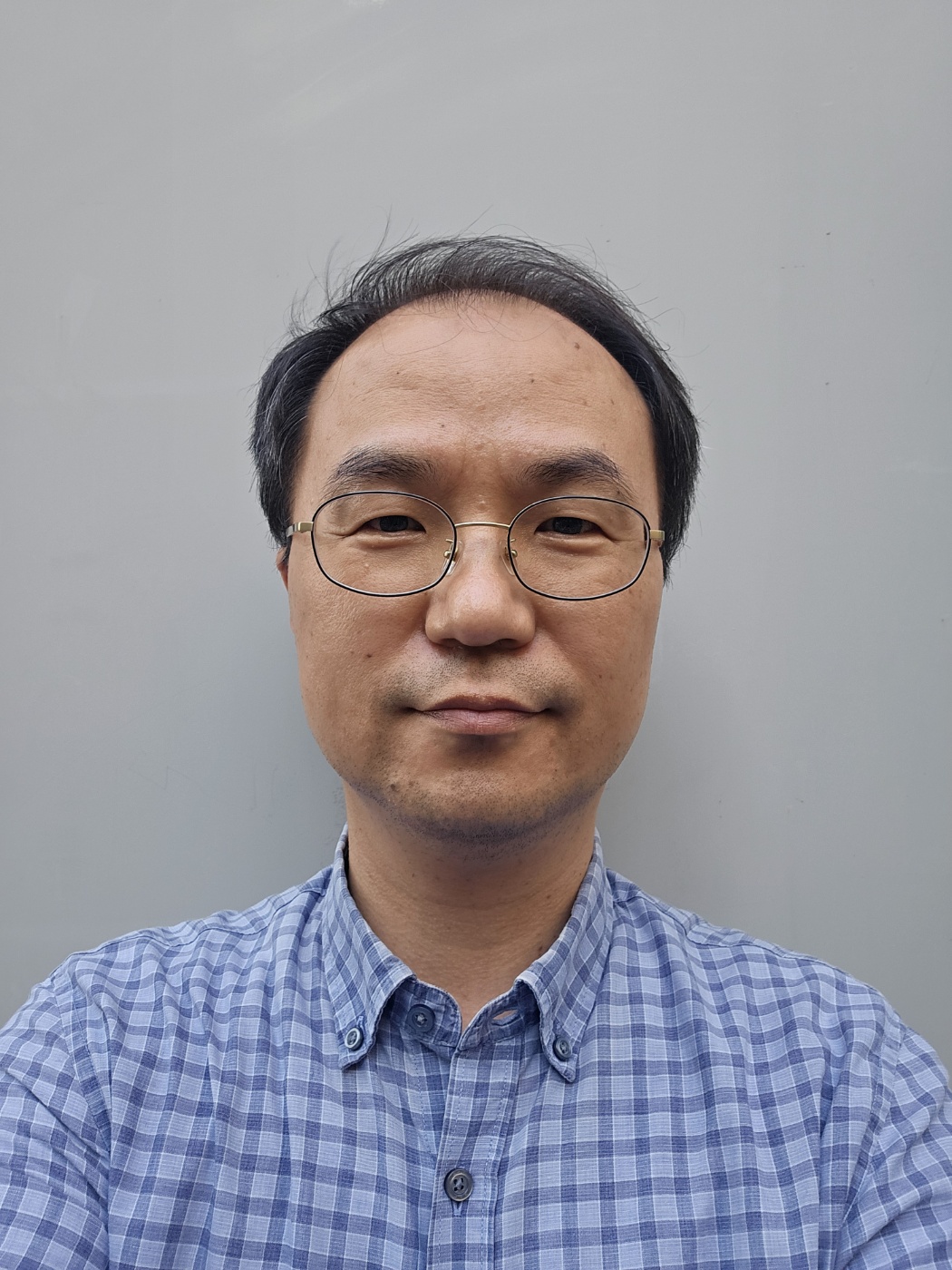 Kim, Young-Jin  Image
